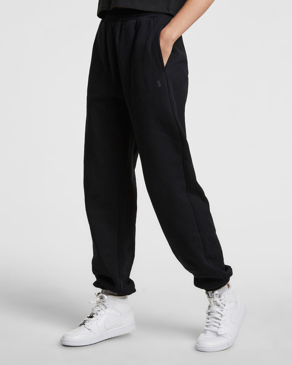 Womens 3 X 4 Trak Jet Black Relaxed Pants - Black