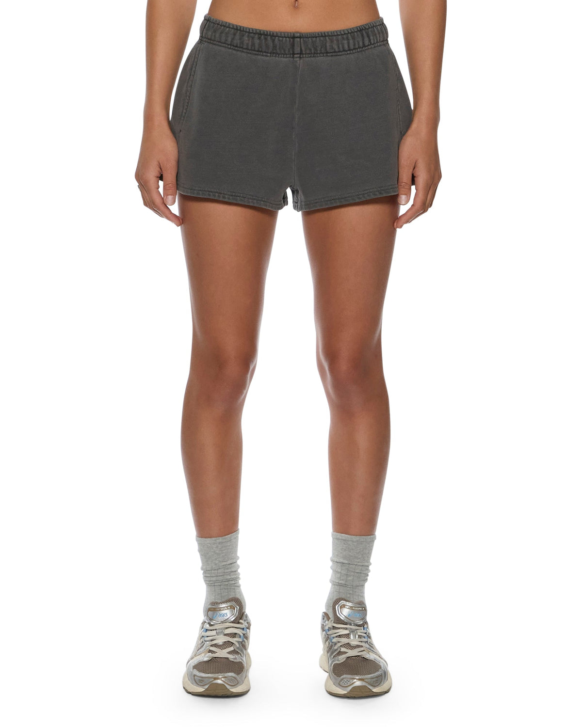 Womens Sott Booty Trakshort Charcoal Relaxed Walkshorts - Grey